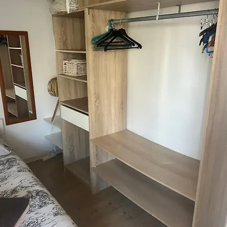 Terrasse Vue: Chic Avec Piscine Près Des Plages Apartment *